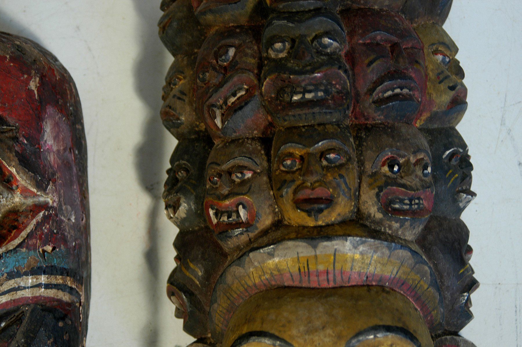 Altro in Antiquarato & Arte: Antike Holzmasken Bali 2 Stück – Usato da Herisau venduto da Wisen 4