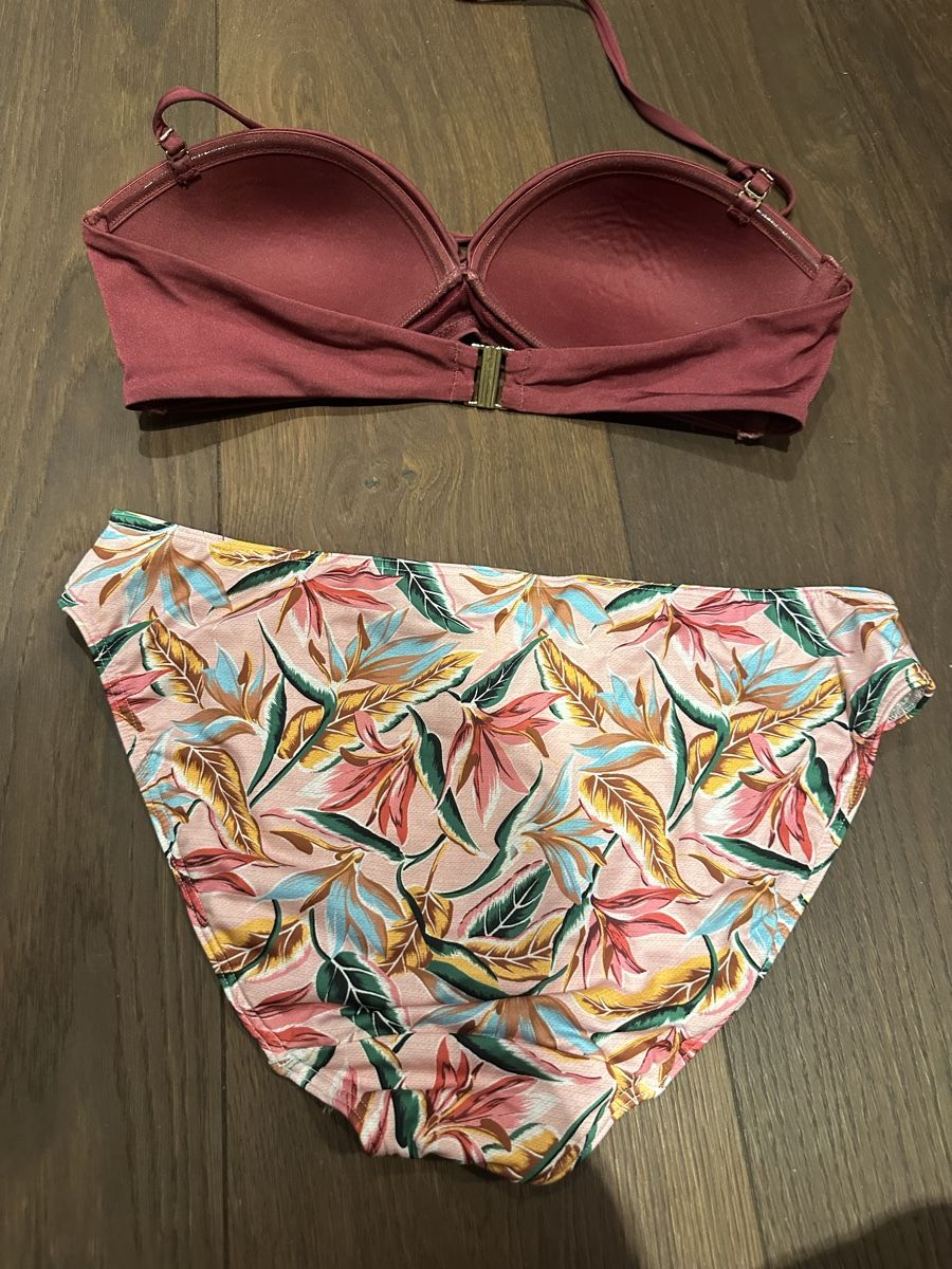 Badekleider & Bikinis: Bikini inkl. 2 Hosen Gr. 40 – Gebraucht aus Diepoldsau von Soleil0425 3