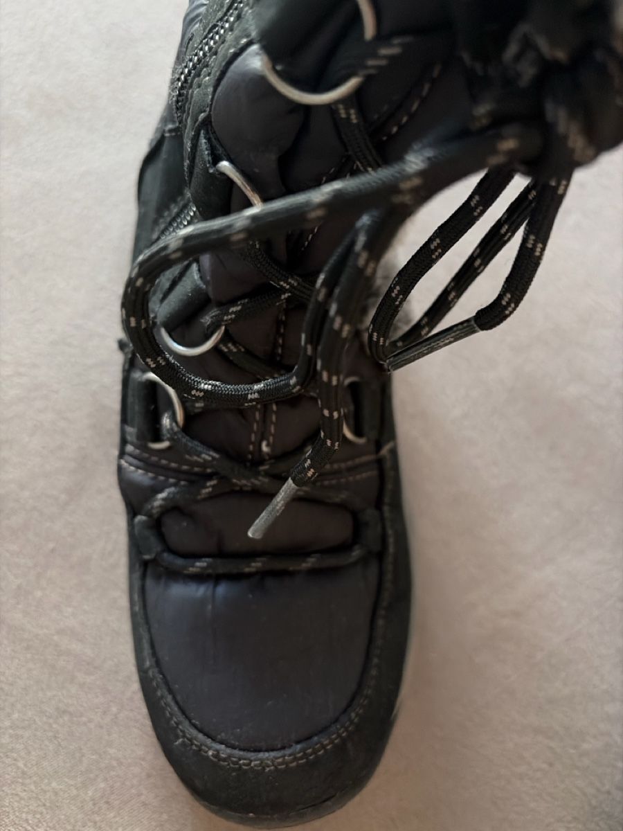 Schuhe für Jungen: Winterstiefel, Grösse 35 – Gebraucht aus Galgenen von Hawaii021 3
