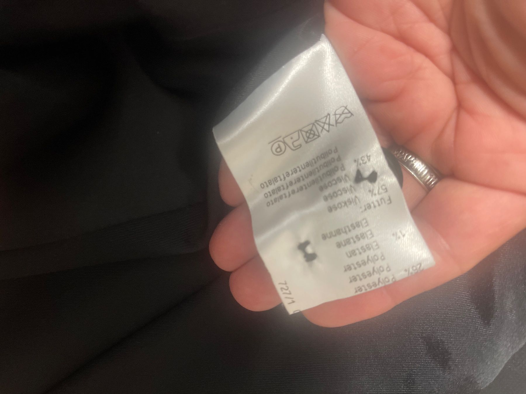 Completi & Tailleur: St. EMMILE Anzug – Nuovo (secondo la descrizione) da Birmensdorf ZH venduto da irina61 7