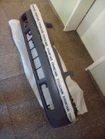 VW Golf 4 Frontstossstange, grundiert, mit Zierleiste