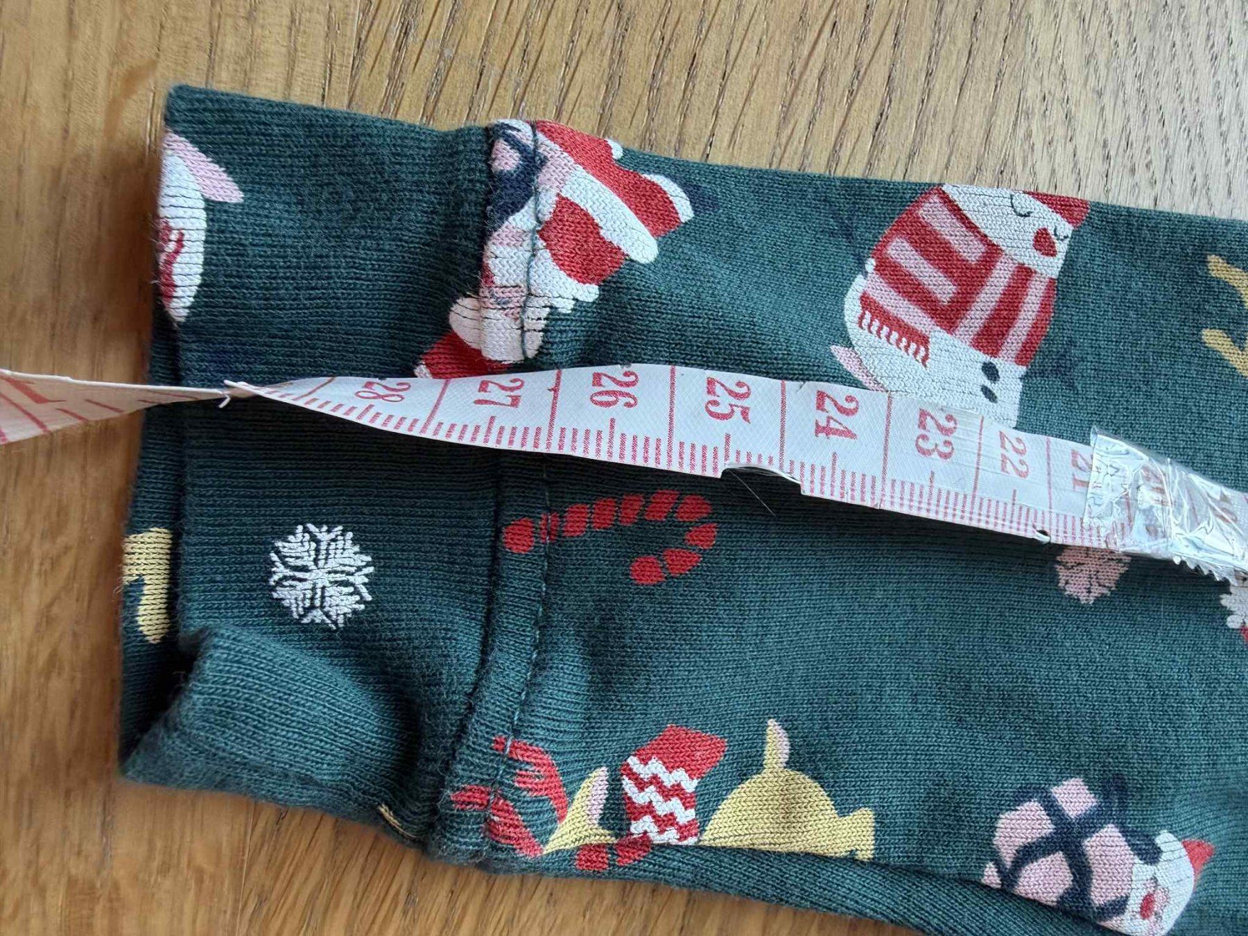 C&A Pantaloni: Weihnachts Leggings baby – Usato da Riehen venduto da ann_76jw 2