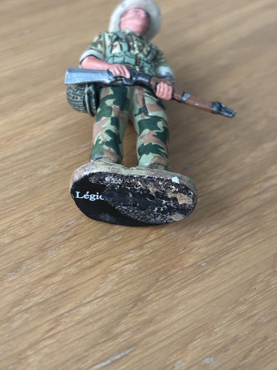 Kit di modellismo & Modellini statici: Deux figurines en plomb – Usato da Orbe venduto da car_8grw 4