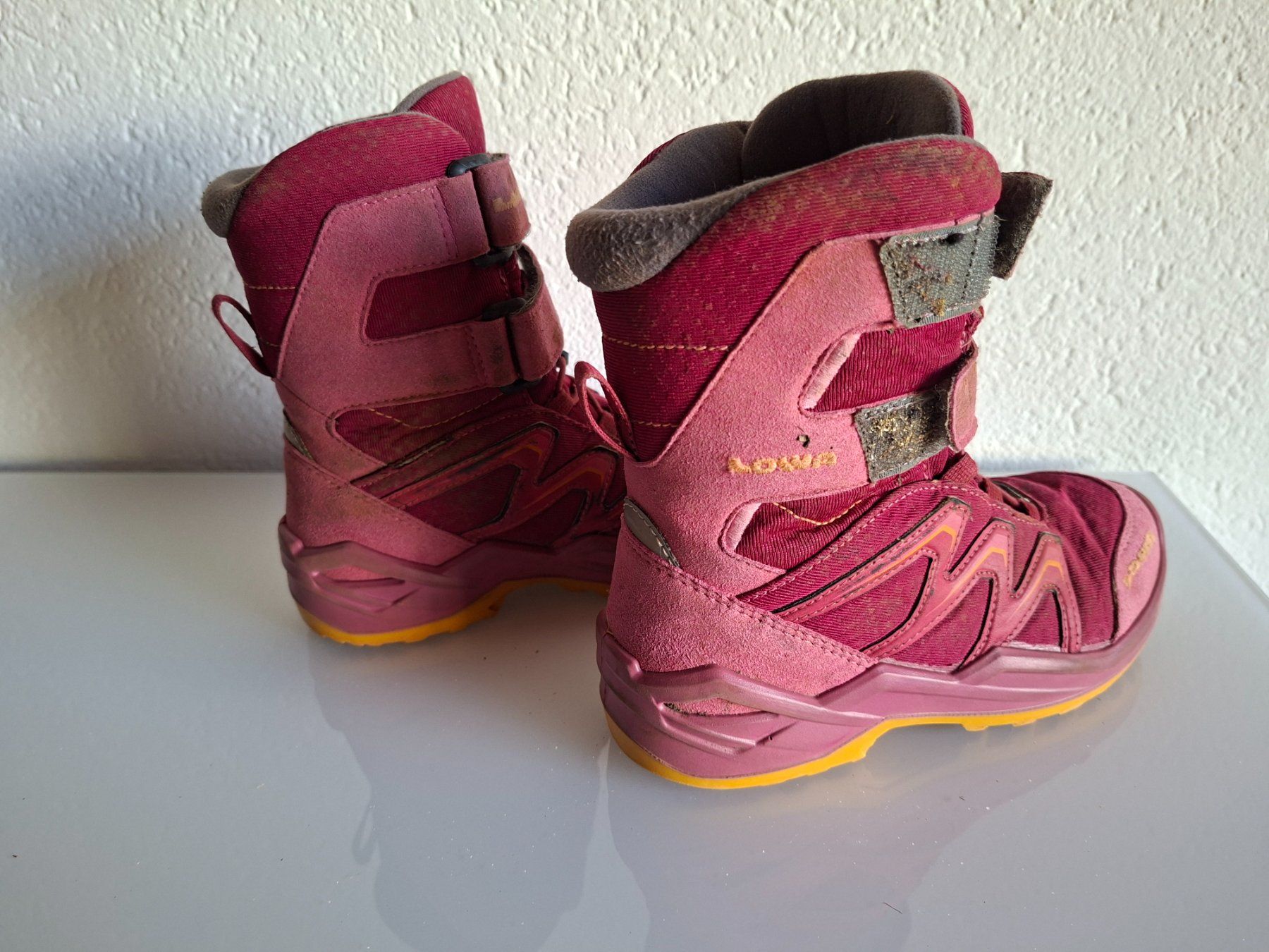 Lowa Scarpe per ragazze: Kinder Winterstiefel Lowa Grösse 30 – Usato da Erlinsbach venduto da pfunky 2
