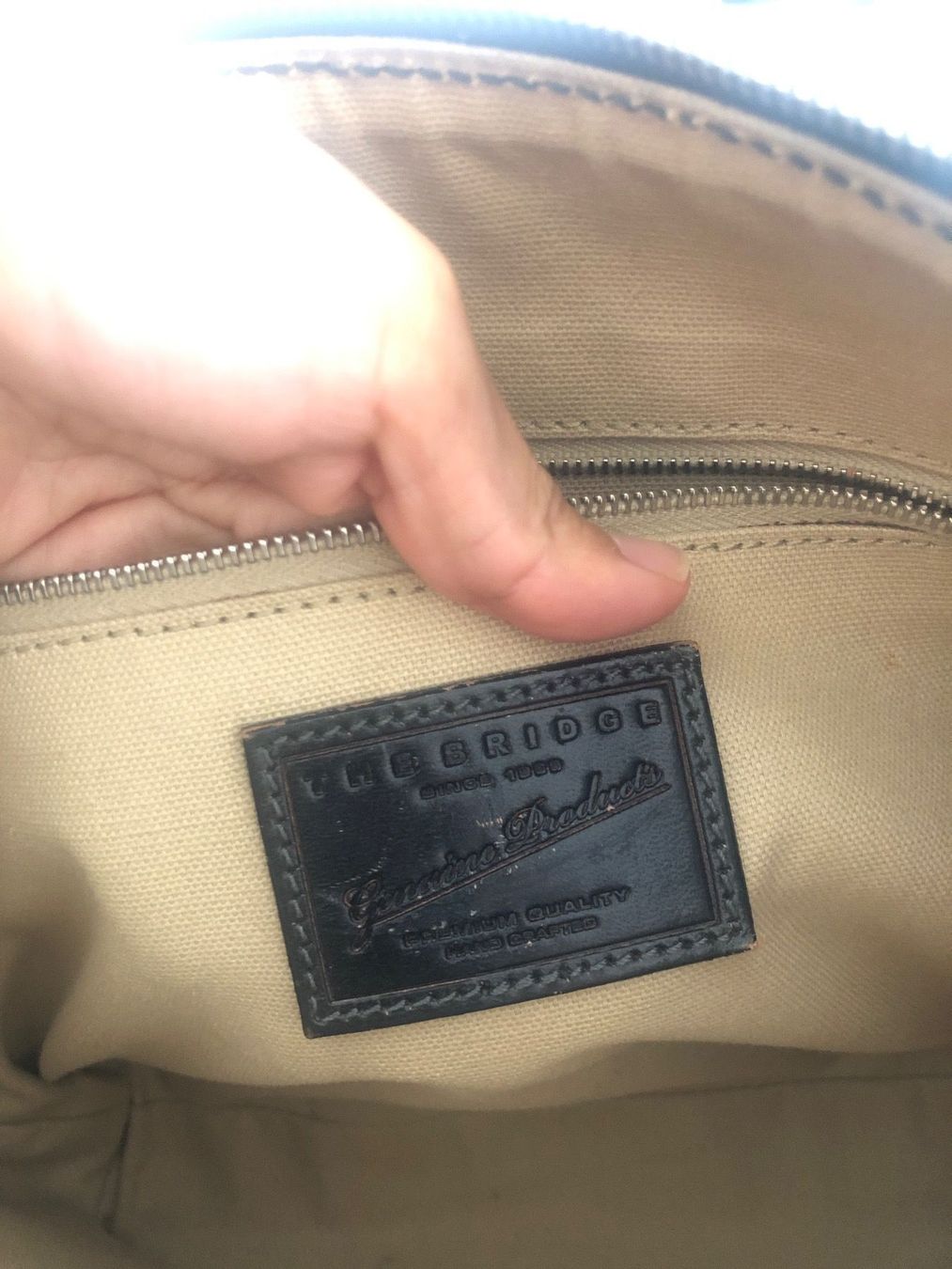 Kindertaschen: The Bridge – Gebraucht aus Muralto von kar_ft6r 6