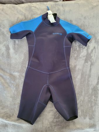 Combinaison de surf enfant Olaian T. 8 ans - État neuf!