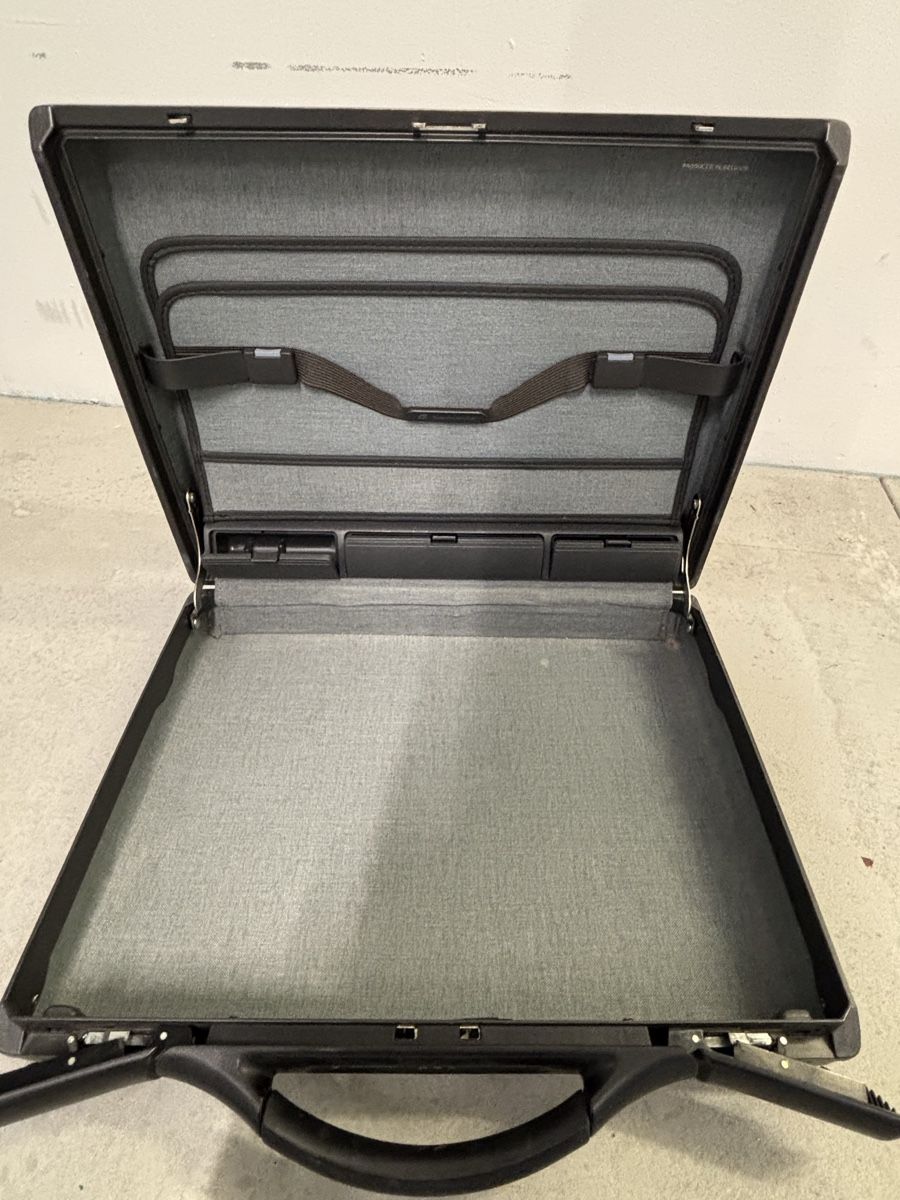 Samsonite Koffer & Taschen: Samsonite Hard Shell Document Briefcase Black Vintage – Gebraucht aus Winterthur von Atelier.W 5