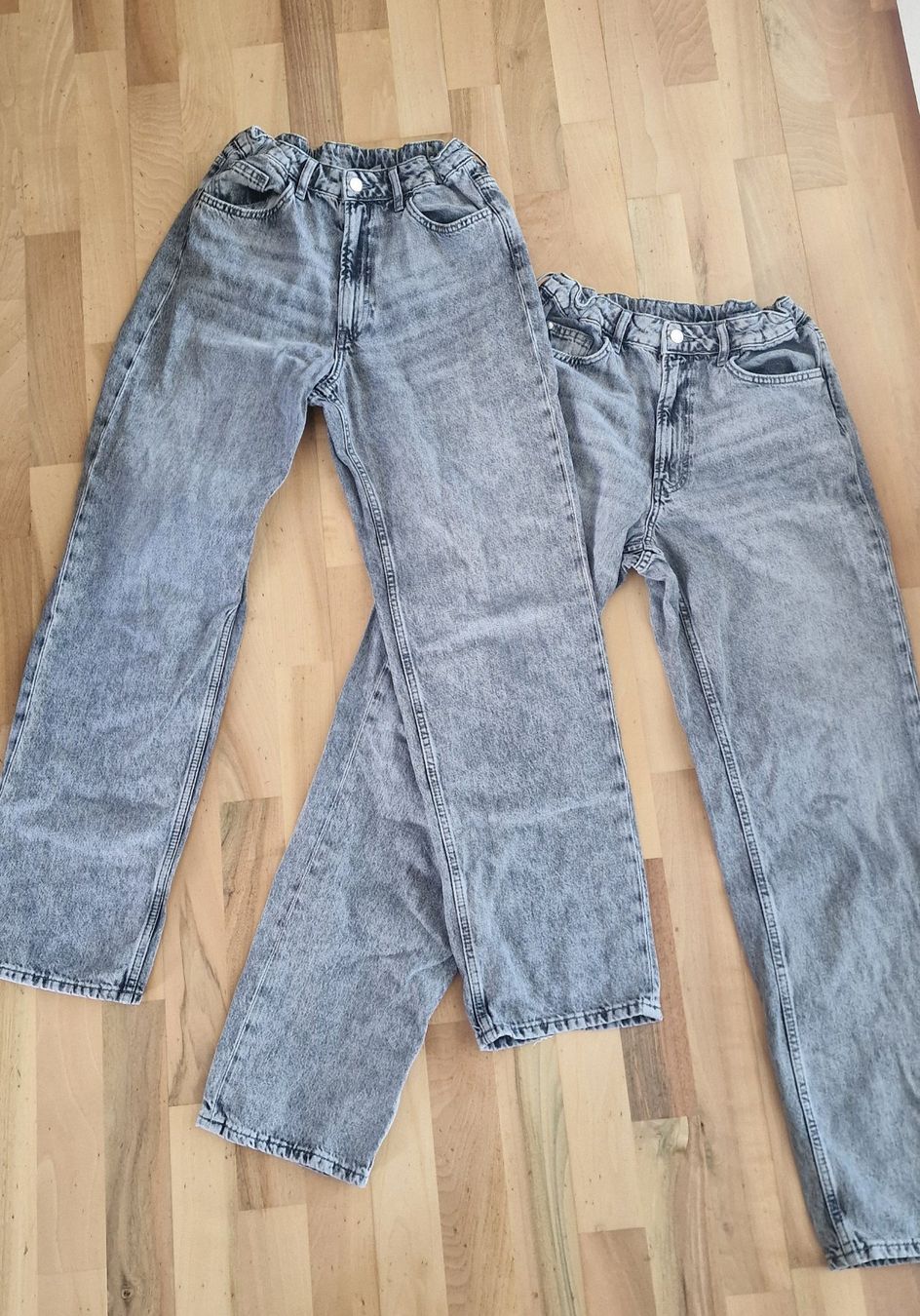 H&M Pantalons: 2 "Loose Fit" Jeans, grau Grösse 170 – D'occasion à Bäretswil par isa_gk9g