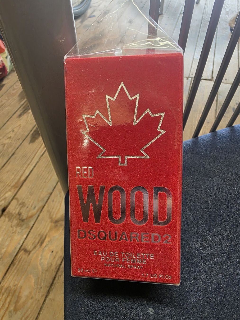 Dsquared2 Parfum & Eau de Toilette: Dsquared2 Red Wood Eau de Toilette 50ml - Neu & OVP! – Neu und originalverpackt aus Luzern von bagija
