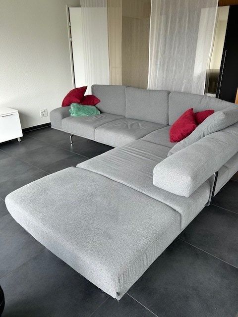 Sofas: Ecksofa Couch Lounge gross grau gebraucht – Gebraucht aus Wilen b. Wollerau von Hermle 3
