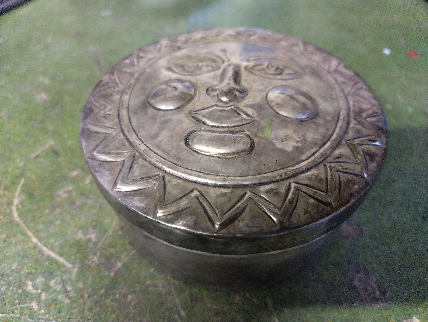 Tutte le decorazioni: Vintage Schmuckdose versilbert | Sonne Himmelskörper Boho – Usato da Mägenwil venduto da Mafo66 2