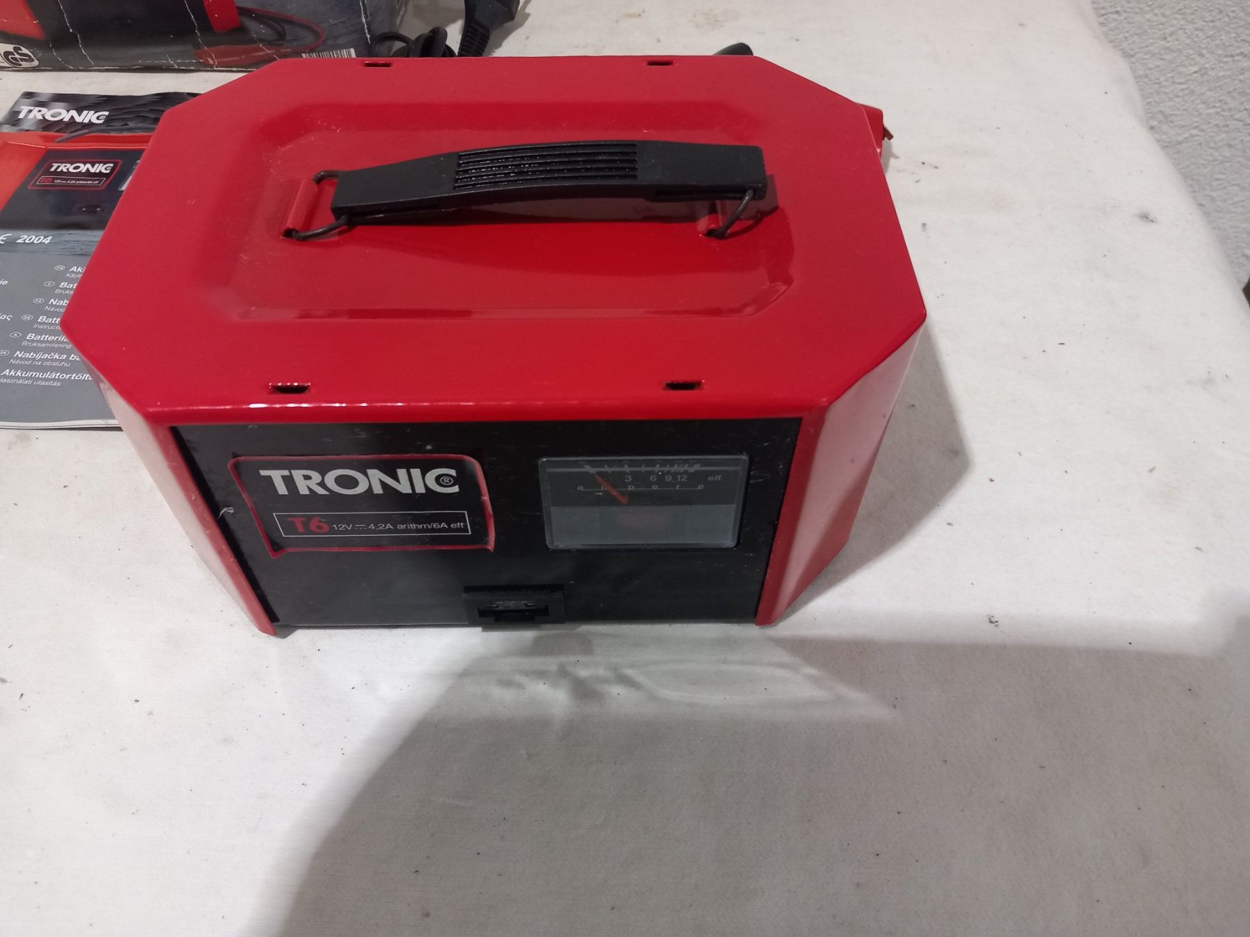 Batterie-Ladegeräte: KFZ-Batterie-Ladegerät Tronic T6 – Gebraucht aus Rheinau von profitronic.shop 1