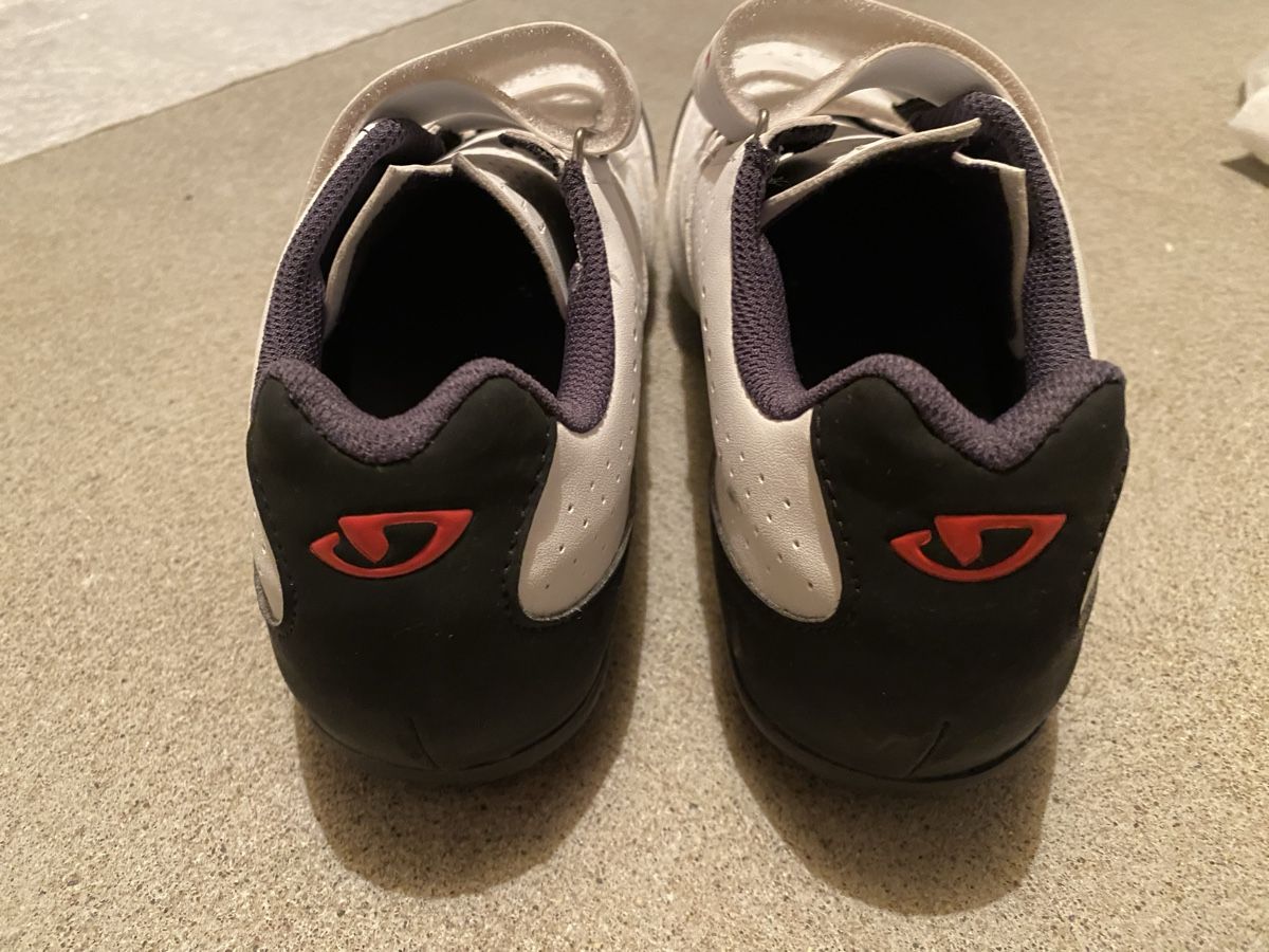Giro Scarpe da donna: Veloschuhe Klickschuhe Giro – Usato da Niederweningen venduto da Nightstalker 3