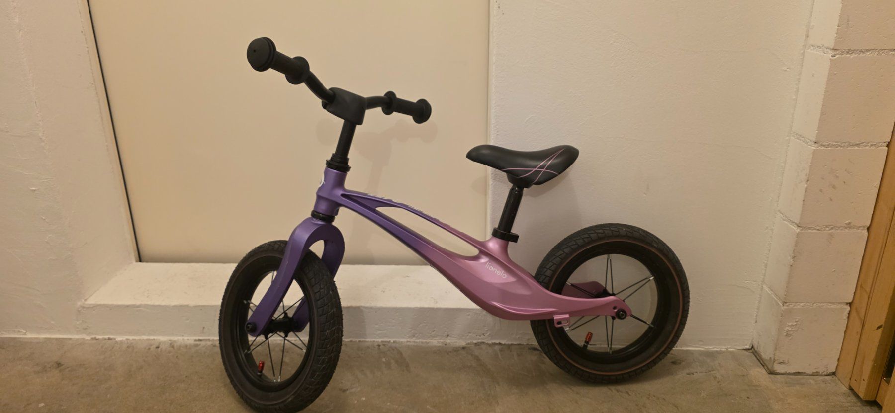 Mini Bike: Lionelo Bart Air 12" Lila – Usato da Thalwil venduto da sampler_8r 1