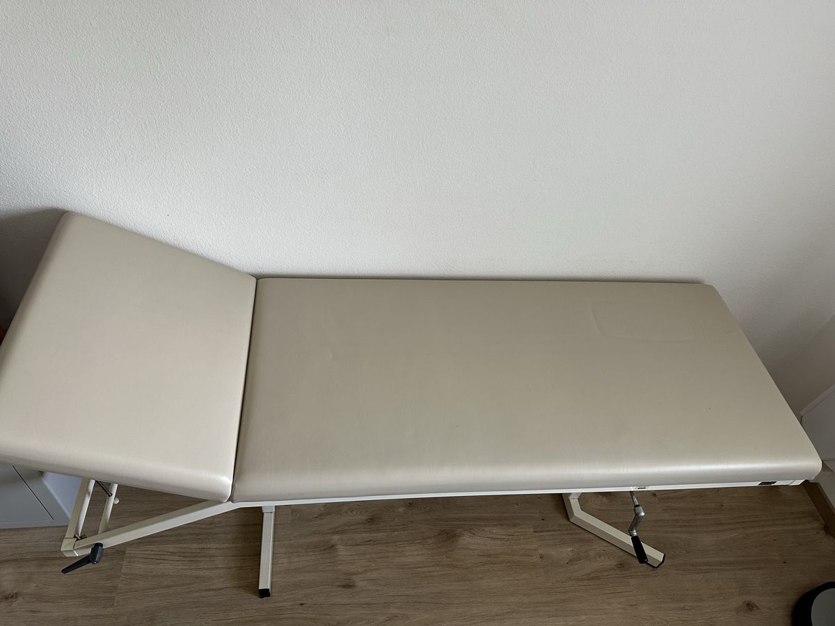 Sedie a sdraio: Massageliege – Usato da Oberglatt ZH venduto da Jahudka 2