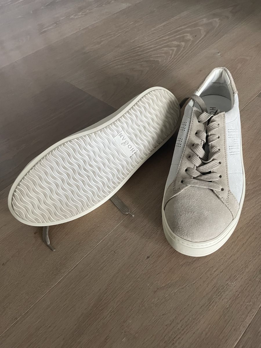 Hogan Scarpe da uomo: Hogan Sneaker Herren hellgrau, Grösse 43 / 9 – Usato da Oberwil b. Zug venduto da eli_q5dp 2