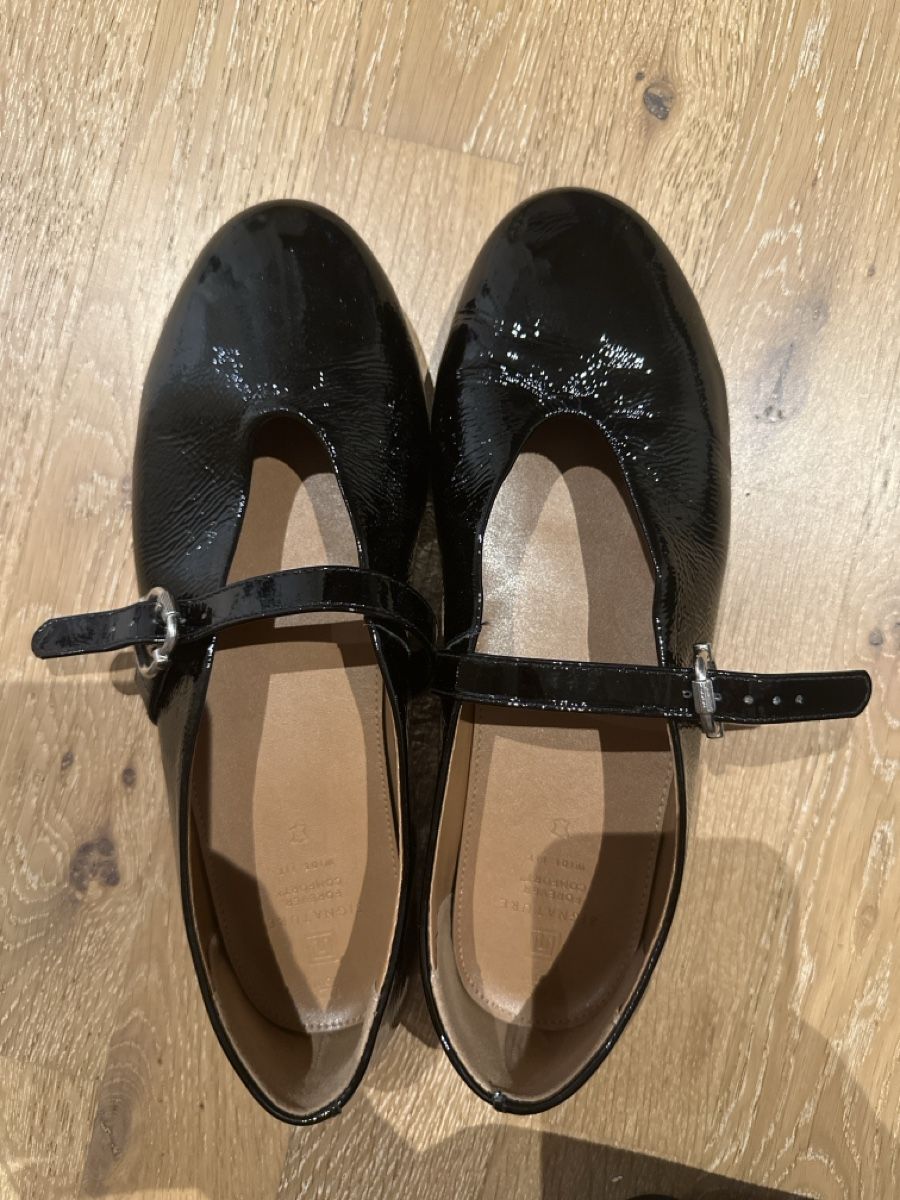Damenschuhe: Black Mary Jane shoes size 40 – Neu (gemäss Beschreibung) aus Zürich von emi_zx5j