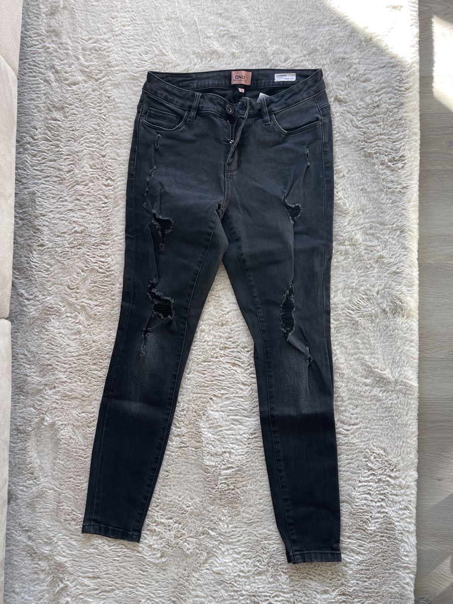 Jeans: Jeans Hosen Only – Usato da Alpnach Dorf venduto da iva_f6z2 6