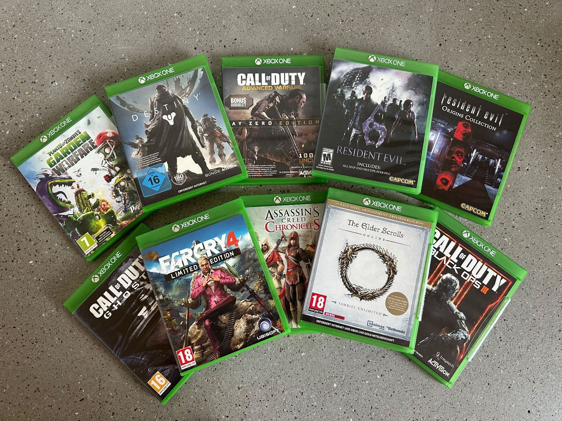 Microsoft Consoles: Xbox One Bundle: Xbox One + 2 Controller + 10 Spiele – D'occasion à Zürich par justyna.k 3