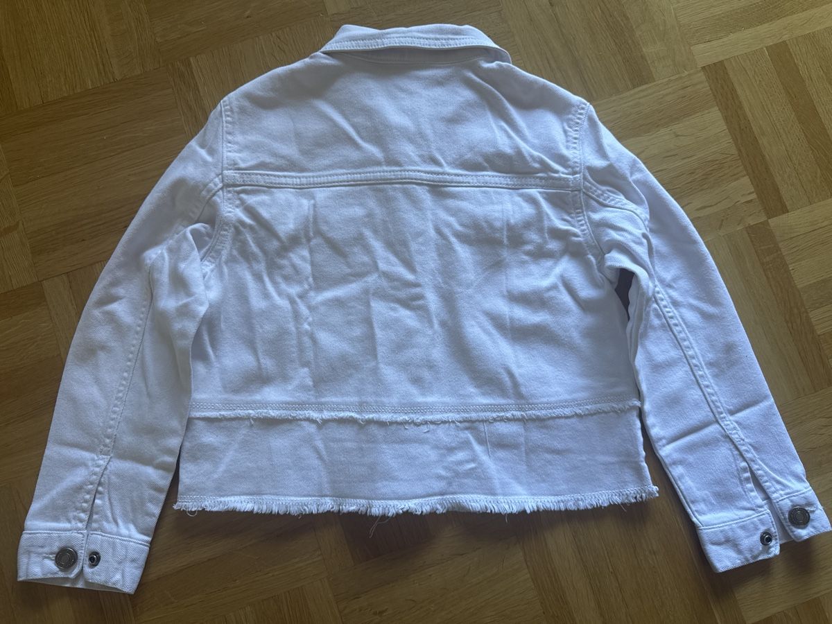 Benetton Jacken & Mäntel: Kinder Jeans Jacke, Gr. 128 – Gebraucht aus Kilchberg ZH von Von_dutch 2