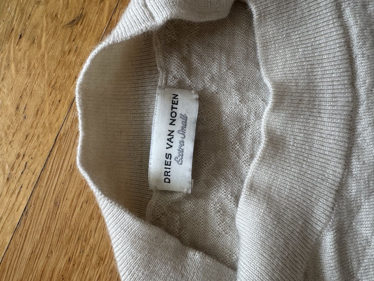 Dries Van Noten Maglioni & Felpe: Dries Van Noten Pullover, XS, Beige – Usato da Zürich venduto da Chanelle07 1