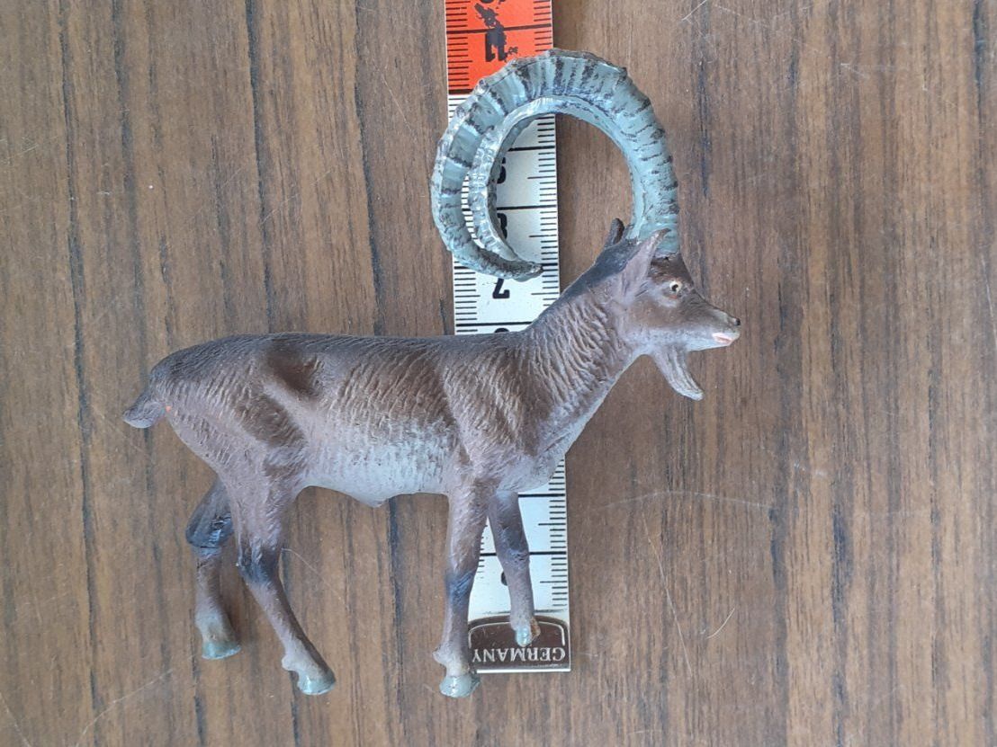 Giocattoli: antike Tierfigur Steinbock – Usato da Mörschwil venduto da lindaswunderkiste 4
