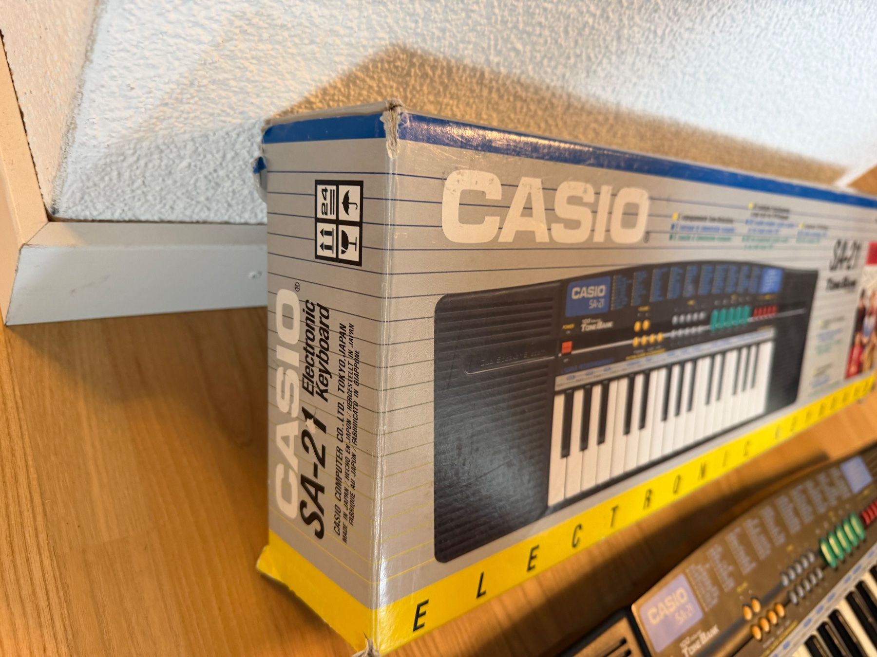 Strumenti musicali: Casio SA-21 Tone Bank Keyboard – Usato da Brüttisellen venduto da ThommyK 2