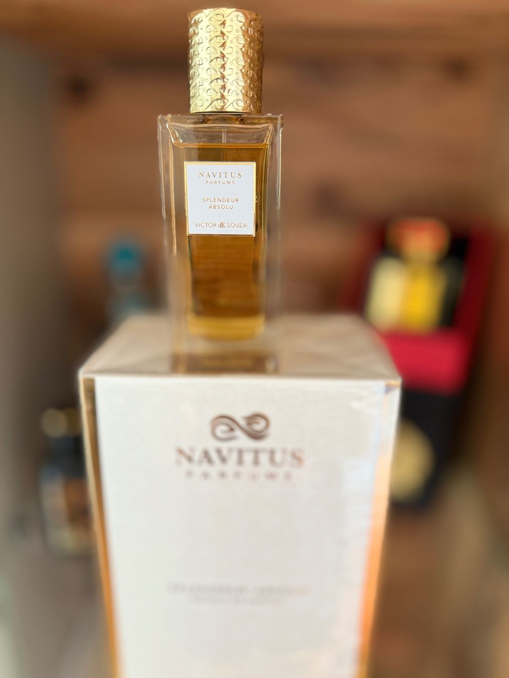 Profumi & Eau de Toilette: Splendeur Absolu Navitus 125 ml – Usato da Ittigen venduto da iGeorgia