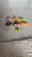 Set of 7 Plastic Frogs