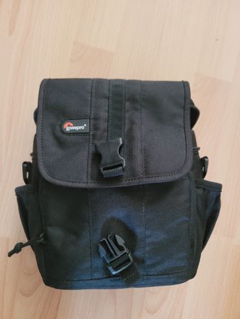 Lowepro Kameratasche Klein