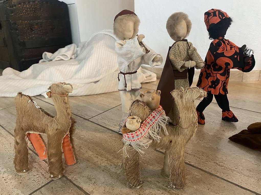 Figuren: Handefertigte Krippenfiguren – Gebraucht aus Oetwil an der Limmat von Prinzaessli123 2