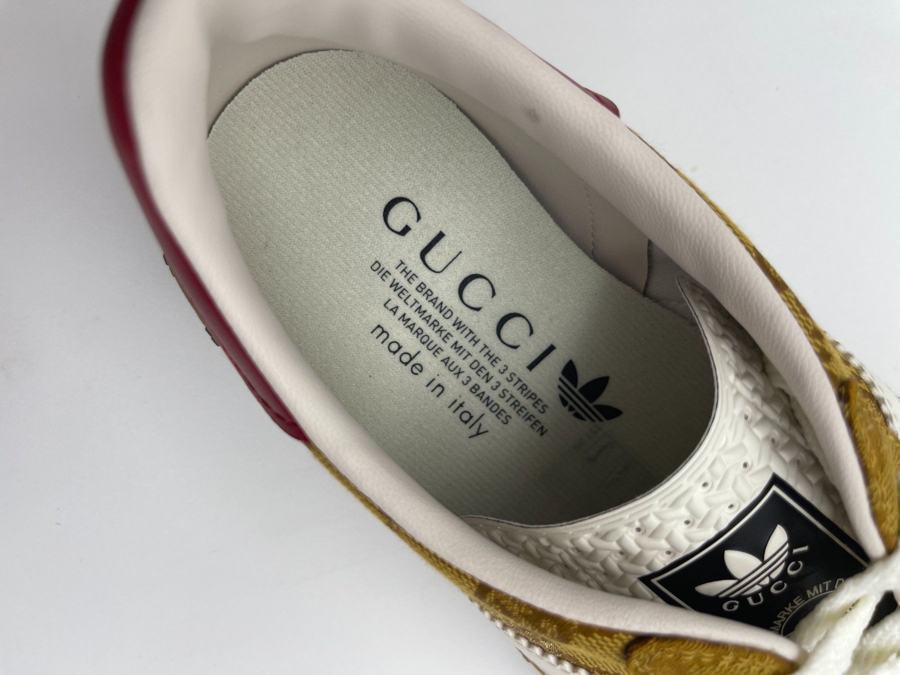 Gucci Herrenschuhe: New sneakers Gucci & Adidas – Gebraucht aus Lugano von juledo 2