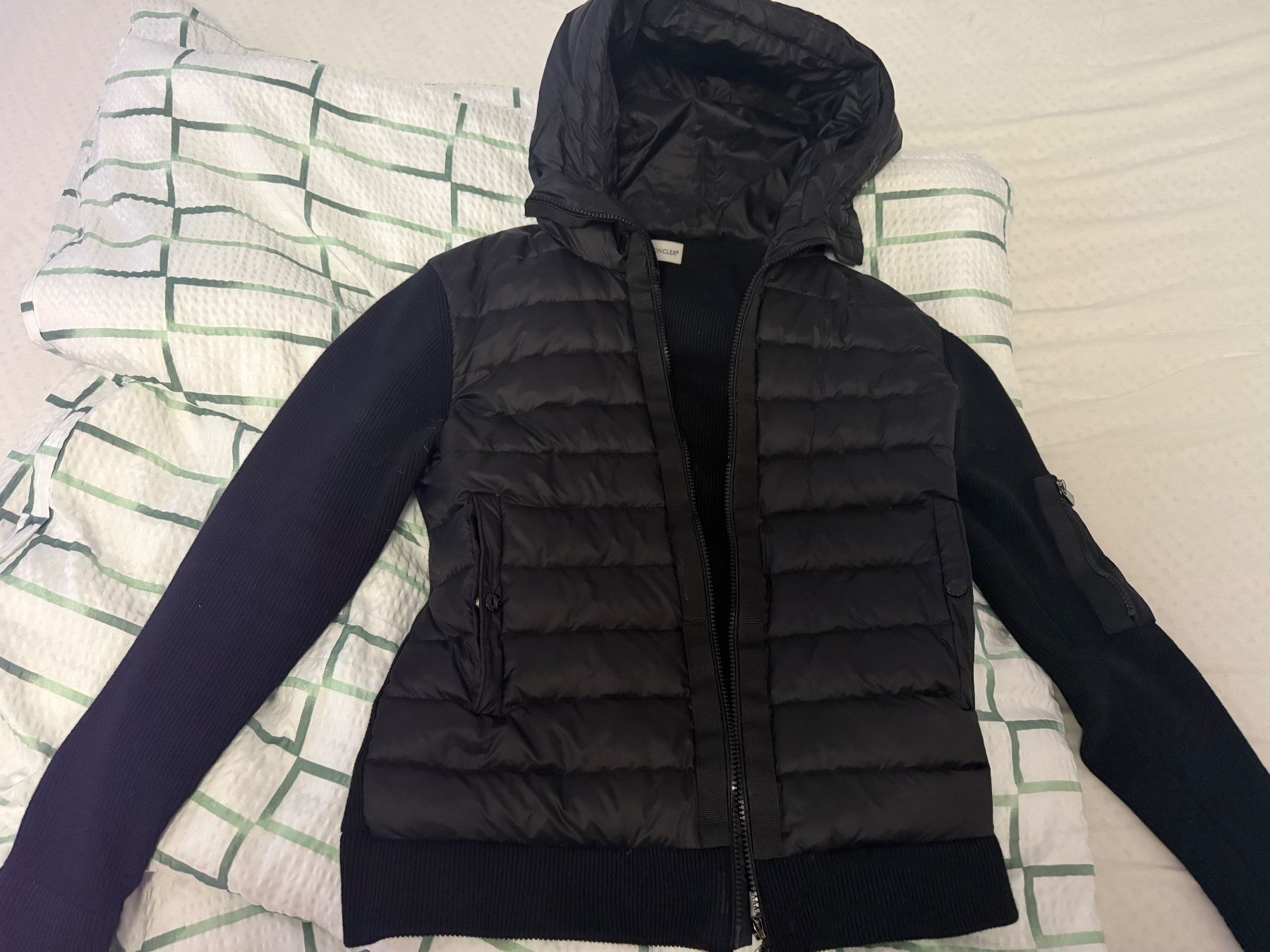 Moncler Giacche & Cappotti: Moncler Jacke – Usato da Uetikon am See venduto da abd_hsw5 2