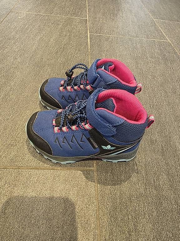 Chaussures filles: Wanderschuhe Gr. 26 – D'occasion à Pfaffhausen par Mnb84 2