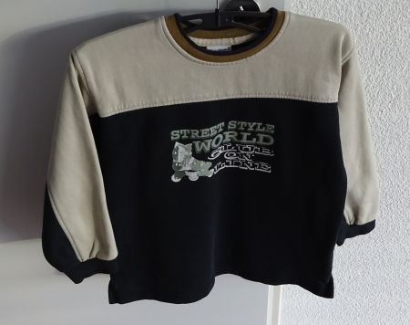 Gr. 128 Sweat-Shirt von blueSeven