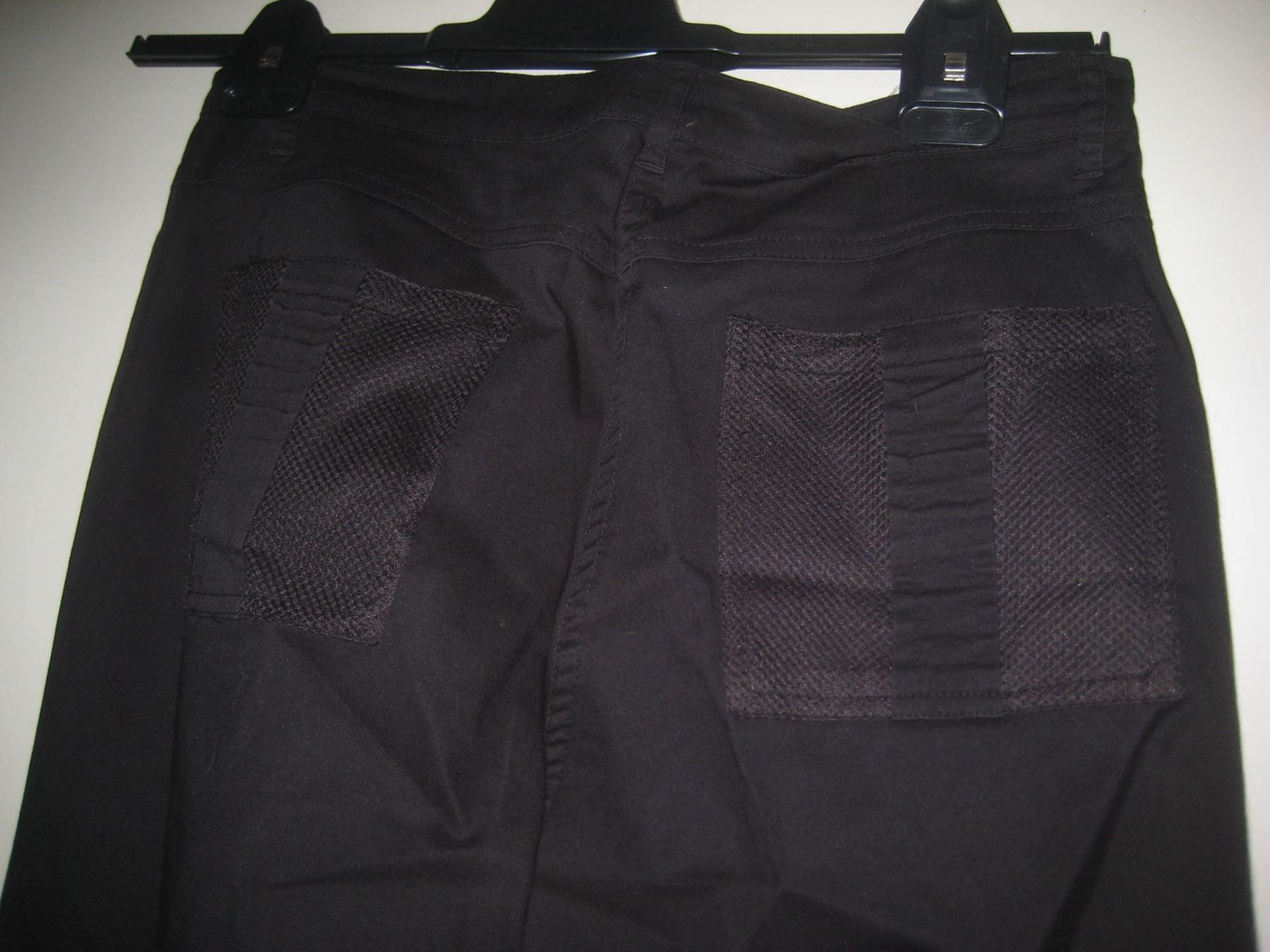 Pantalons: DAMEN HOSE – D'occasion à Uster par flocke1 3