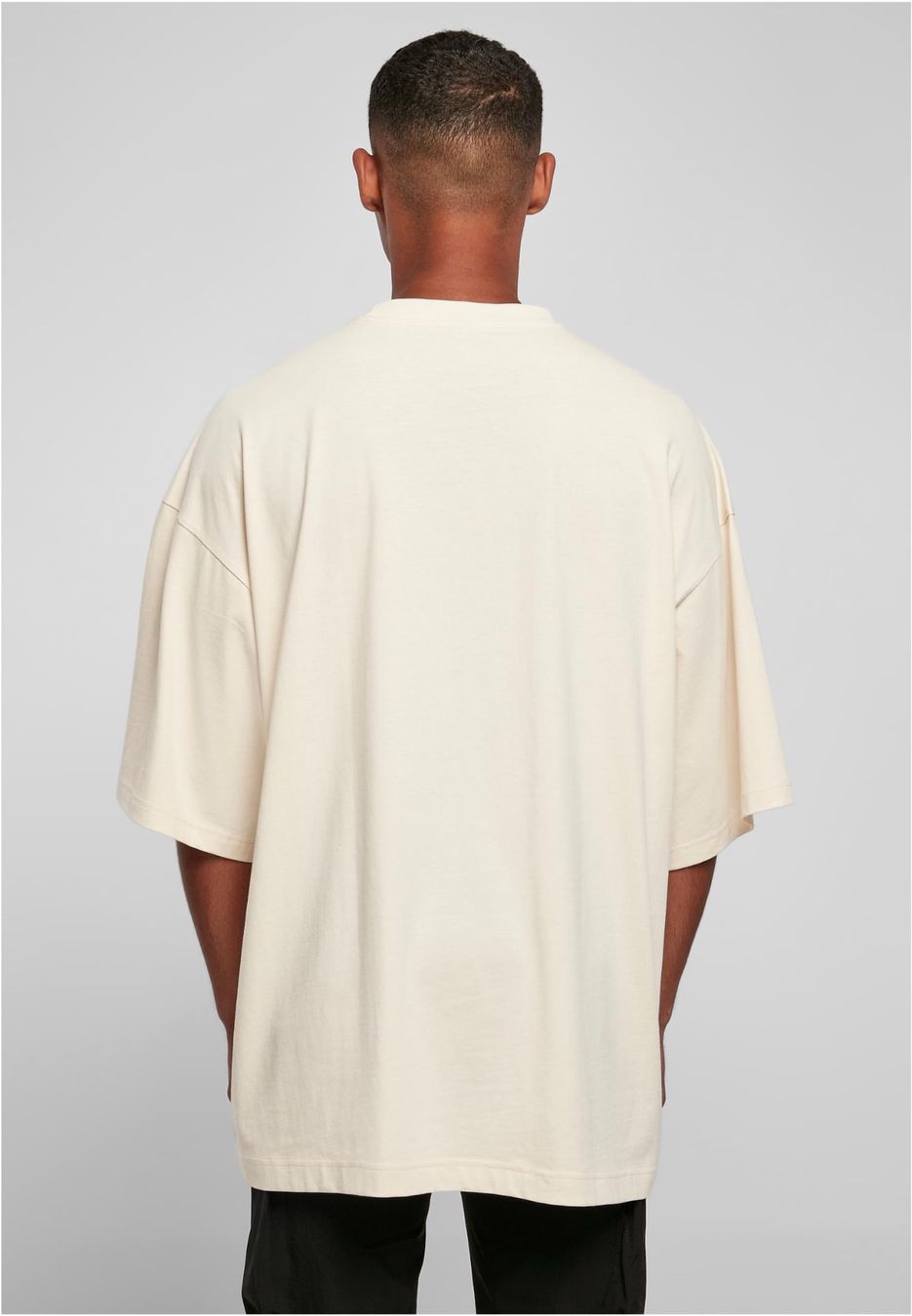 T-shirt: UGi BIGY Tee - Oversize Tee - Sand – Nuovo e nell'imballaggio originale da Regensdorf venduto da StyleTown 1