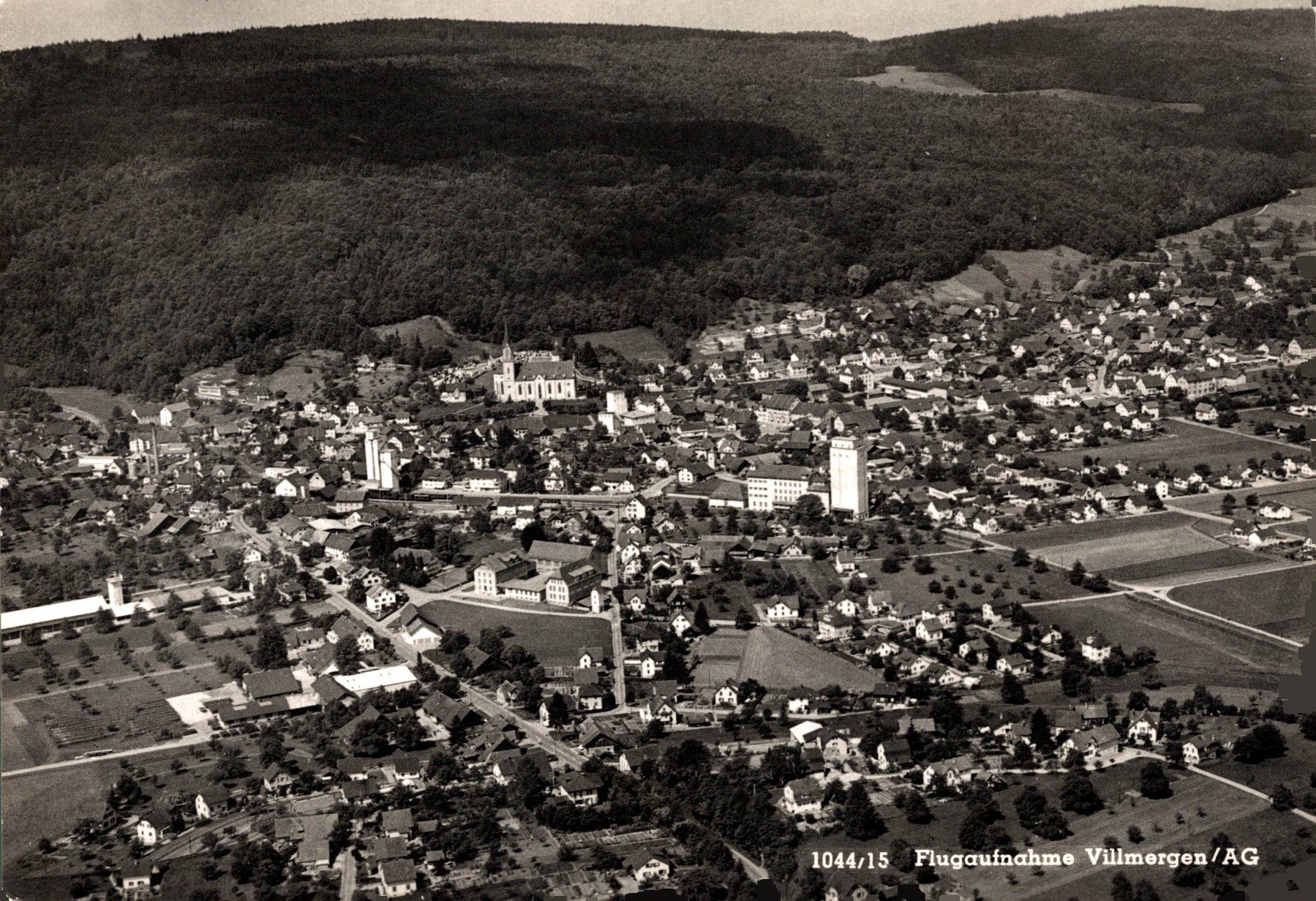 Cartoline postali: Flugaufnahme Villmergen / AG – Usato da Bronschhofen venduto da Astore