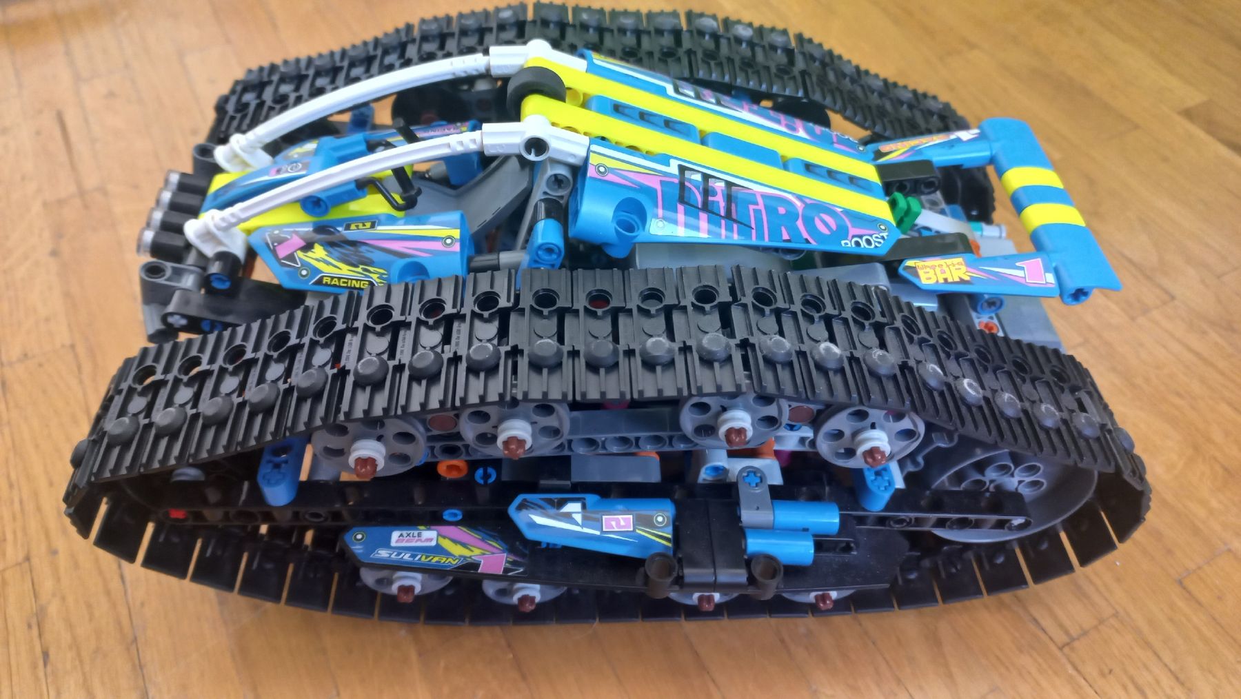 Lego Giocattoli: Lego Technics 42140 – Usato da Plan-les-Ouates venduto da jacktheswiss