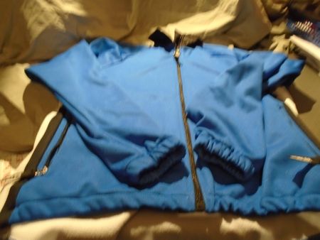 Jacke Grösse L, Kübler, blau/schwarzer Kragen