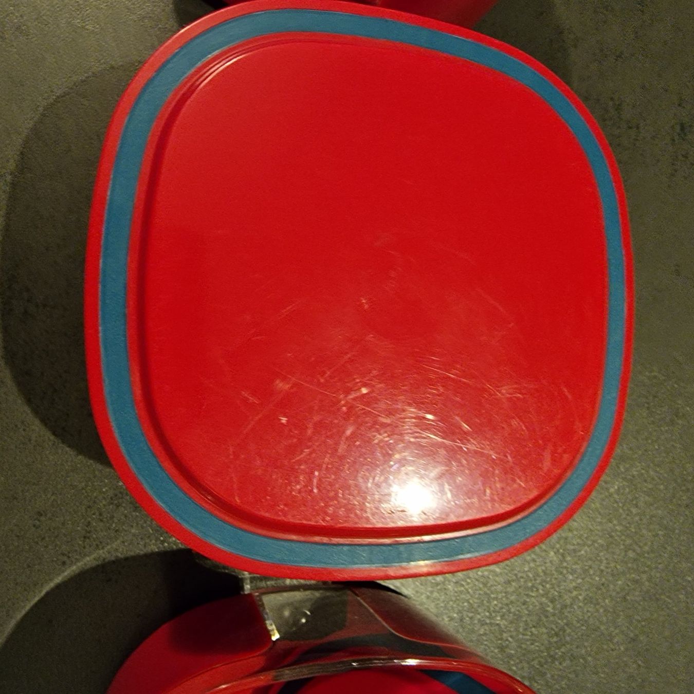 Tupperware Contenitori & Simili: Tupperware 3 x Aufbewahrungsbehälter 0.7 Liter – Usato da Wohlen AG venduto da alphons31 1