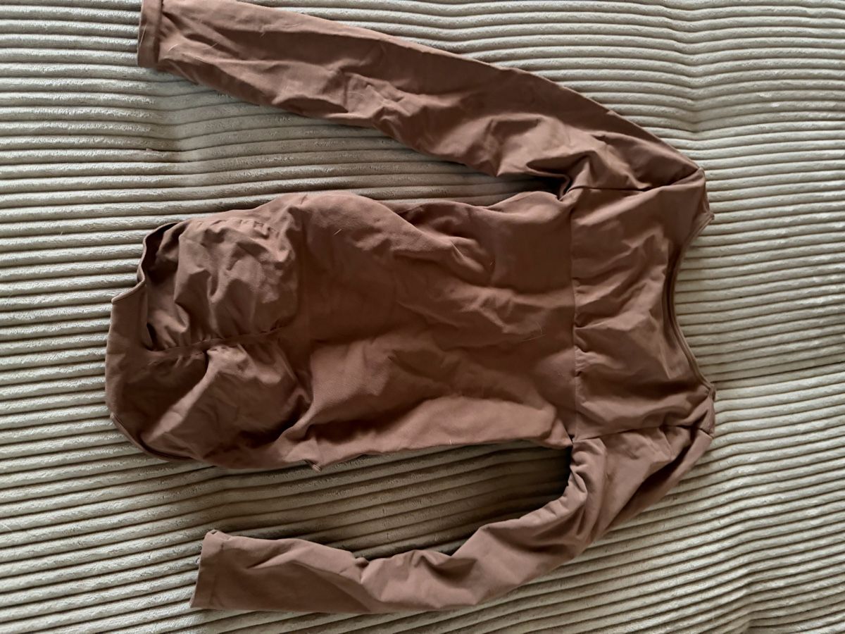Tops: neuwertiger creamy fabrics Body – Neu (gemäss Beschreibung) aus Recherswil von luca_v 1