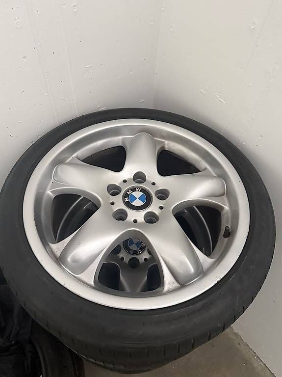 Pneus & Roues: Bmw 18 Zoll Sommerräder E-Serie – D'occasion à Ruggell par Dadasli25