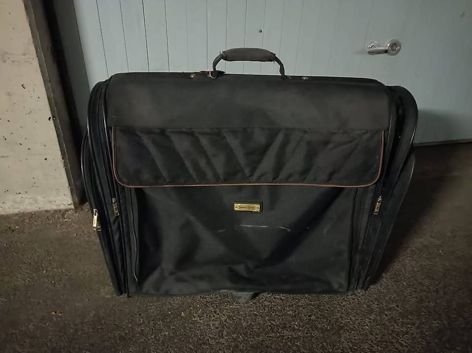 Valigie: Valise de voyage – Nuovo e nell'imballaggio originale da Thônex venduto da baptistela