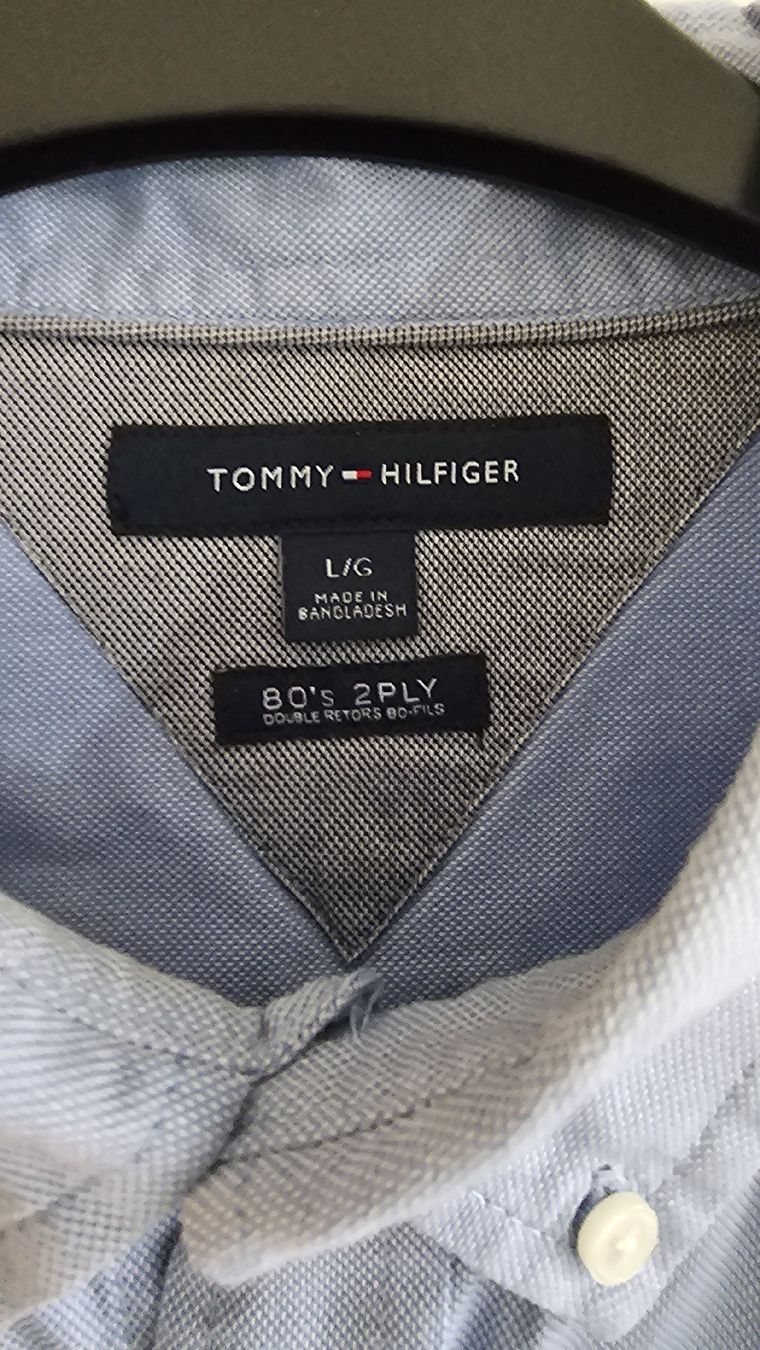 Tommy Hilfiger Hemden: Hellblaues Herrenhemd von Tommy Hilfiger, Grösse L – Neu (gemäss Beschreibung) aus Rothenburg von Roeschu80 1