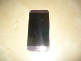 Handy "Samsung" defekt. Nicht auf Funktionen geprüft. (2)