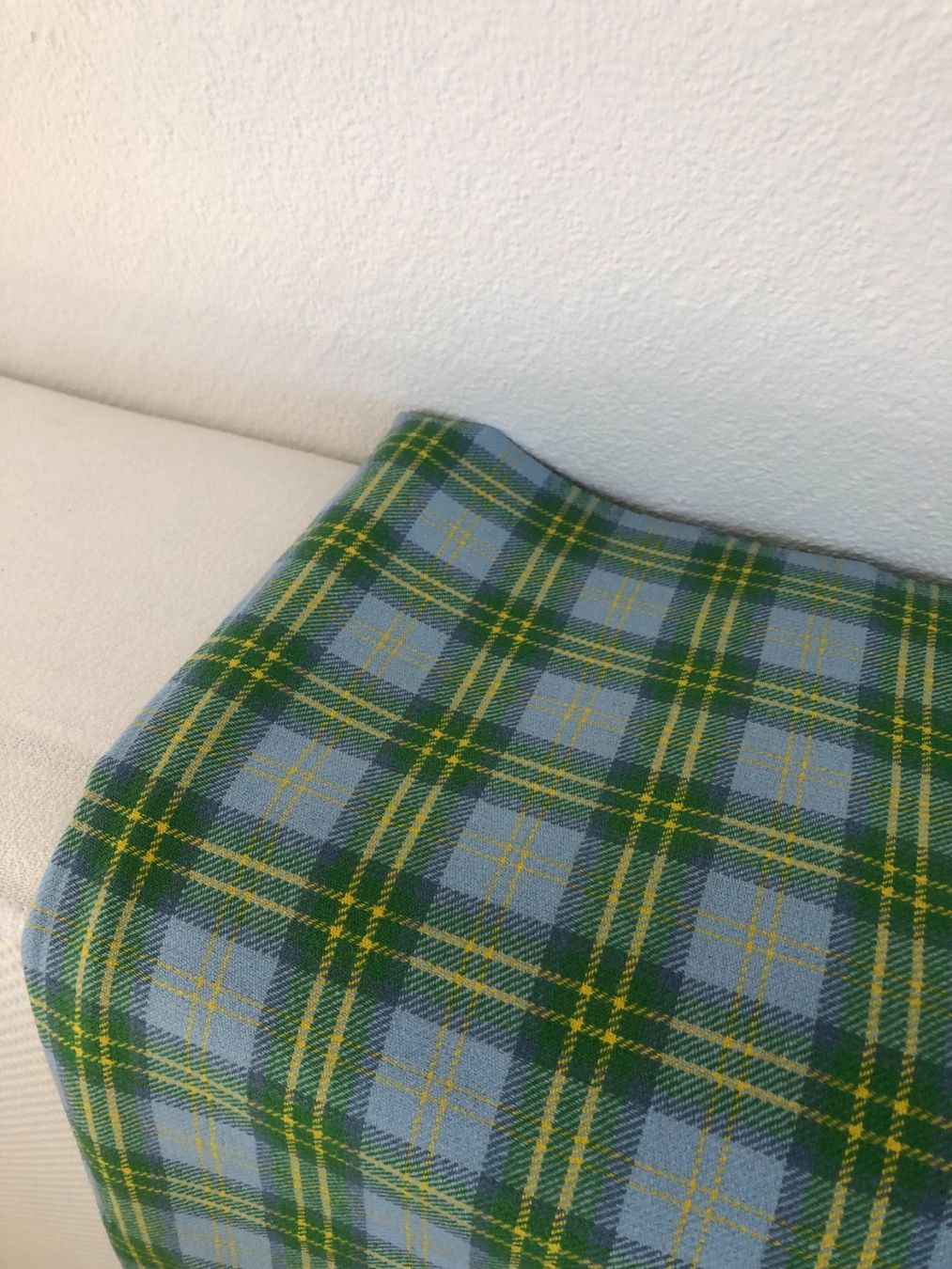 Tessuti: Stoff mit Karo  L: 140 cm x  B: 90 cm – Usato da Samstagern venduto da TAAF 4