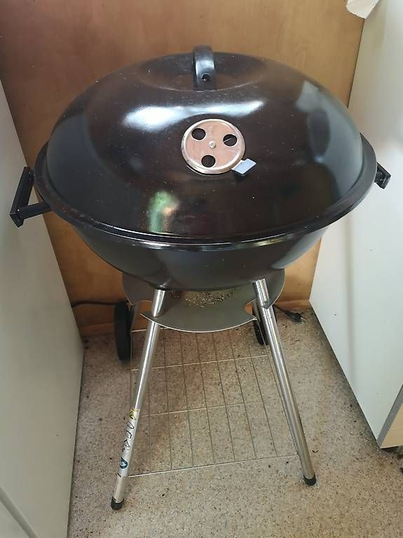 Griglie: Gril sphérique GRILL CLUB 47cm – Usato da Cheseaux-Lausanne venduto da poron