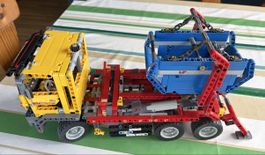 Lego Technic Container Truck 42024 gebraucht zusammengebaut
