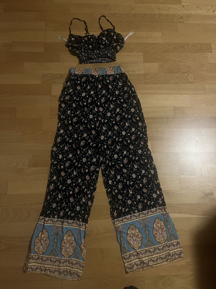 Lotti di vestiti: Wunderschöner Sommer Zweiteiler – Nuovo (secondo la descrizione) da Zürich venduto da laribuechel 2